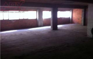 Local Comercial en Plaza de Espaa. Local com. en venta en infernio.