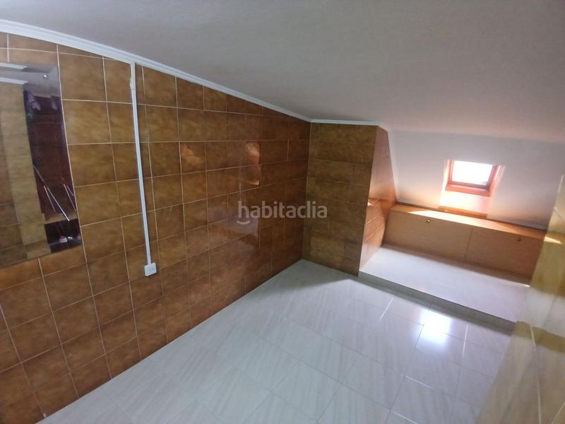 Foto 41882ba2-6d9e-4336-8309-3e2ed77bbf01. Pis amb calefacció aparcament a Canido Ferrol