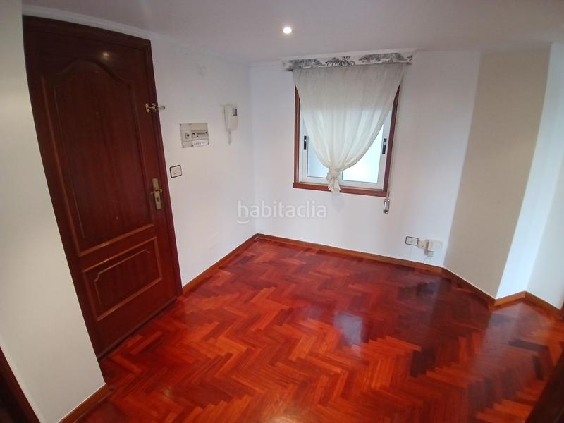 Foto 9d0ae9f1-e373-447d-a279-129b2322a71c. Pis amb calefacció aparcament a Canido Ferrol