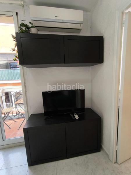 Foto 2a04f6a8-7cab-4024-9d76-0980fcb3b2e9. Location attique dans vicaria 1 dans Barceloneta Barcelona