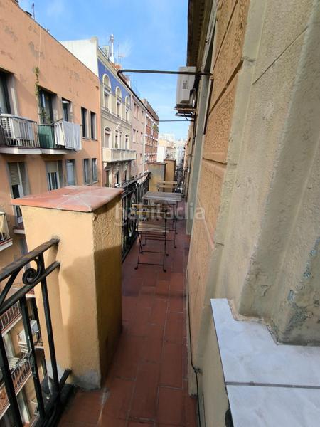 Foto e25927d9-3f9d-4383-a744-3e06e0d04ede. Location attique dans vicaria 1 dans Barceloneta Barcelona