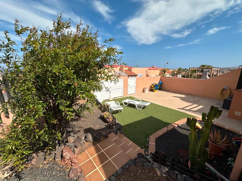 Foto 218609a7-b9da-471e-849b-9a38d2933346. Reihenhaus mit parking in Caleta de Fuste Antigua