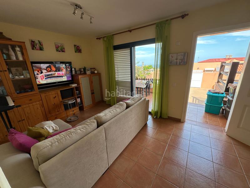 Foto 94e8df04-a3d2-4b61-aaa5-d7fbe86adfb9. Reihenhaus mit parking in Caleta de Fuste Antigua