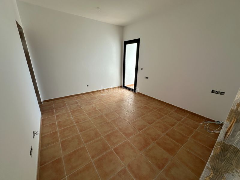 Foto 7936bd0c-4305-42c0-acdc-61fa26480f95. Casa adossada amb aparcament a La Oliva pueblo Oliva (La)