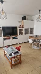 Ground floor in La Soledat Sud. Bonita planta baja de 3 habitaciones con plaza de aparcamiento i