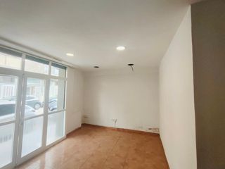 Business premise in Foners. Gran oportunidad!!!! local comercial centrico � zona foners / pa