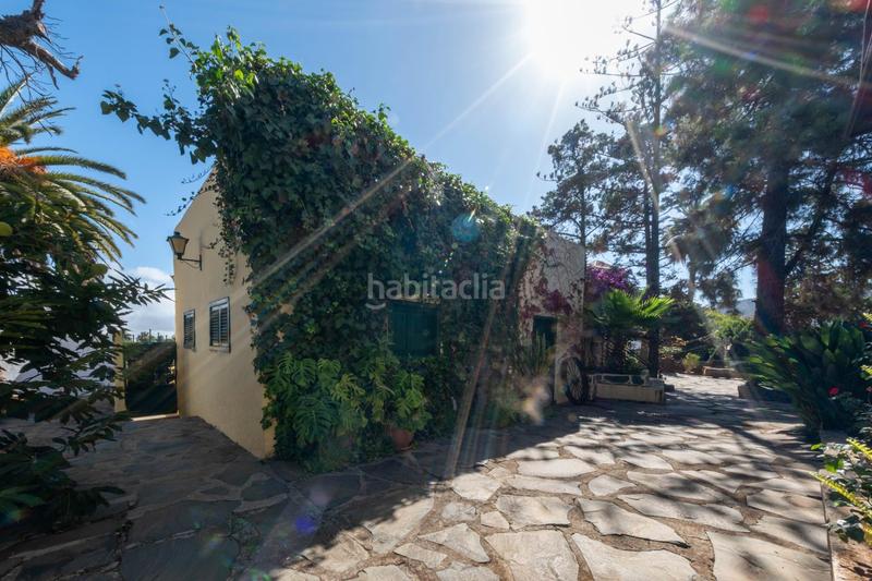 Foto 355ff44a-0c8f-41ea-b004-78c08b040835. Casa amb aparcament a Portada Verde - Lomo Espino - Guanche Santa Brígida