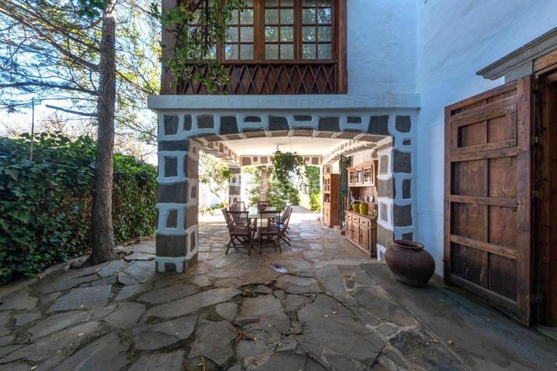 Foto 9ddc4106-7efd-42bc-bd7b-4ace7bedfe7b. Casa amb aparcament a Portada Verde - Lomo Espino - Guanche Santa Brígida