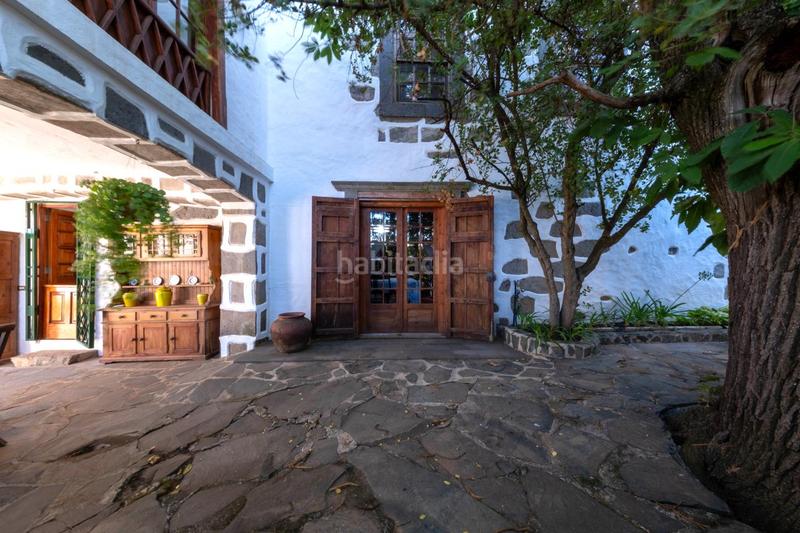 Foto f3b68af2-8e59-4386-93a9-39041a9723fa. Casa amb aparcament a Portada Verde - Lomo Espino - Guanche Santa Brígida