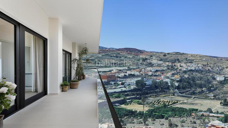 Foto 1e13a8ee-d7b5-46fd-be77-509a12f06e9b. Erdgeschoss mit parking in Arucas casco Arucas