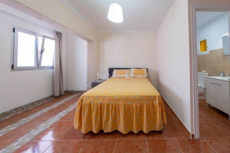 Foto 9b2dd7c1-edff-4943-8dfe-1c79fb9a78a3. Casa a Carretera del Centro Palmas de Gran Canaria (Las)