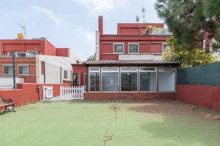 Casa  Fermín suárez valido. Chalet en san francisco de paula