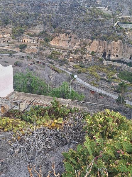 Foto f630c3f1-bc9e-41fa-a44c-ce7d0b439a59. Casa en Carretera del Centro Palmas de Gran Canaria (Las)