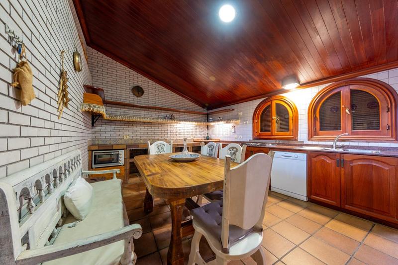 Foto d692bcba-692b-4a1b-adef-21299b00091a. Casa en Los Portales - Visvique Arucas