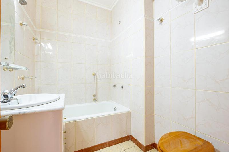 Foto b83d2aa8-9e06-443f-915e-5c59f3e88618. Piso en Alcaravaneras Palmas de Gran Canaria (Las)