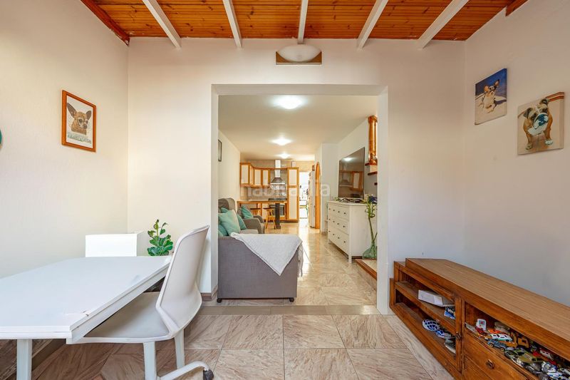 Foto 44f95d3c-e010-43ff-a26f-a0301d7deb86. Maison dans Arguineguín Mogán