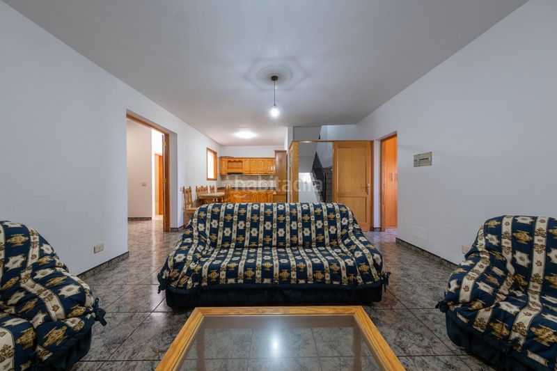 Foto 5473a175-1db9-4a93-9108-f12308858a54. Edifici a Santa María de Guía de Gran Canaria