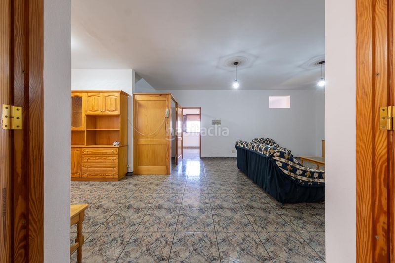 Foto d2ffe046-7d14-44e9-8da1-7554f21de963. Edifici a Santa María de Guía de Gran Canaria