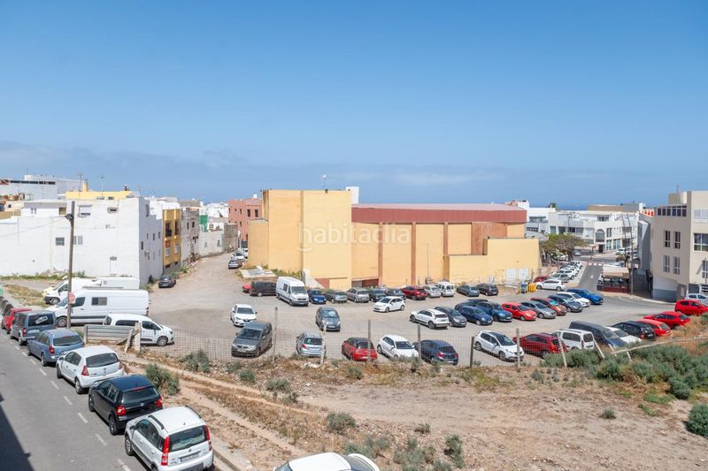 Foto 9ce7ffbf-dd73-4d44-8a59-6dab1ddb2beb. Casa a del teide 19 a Carrizal Ingenio