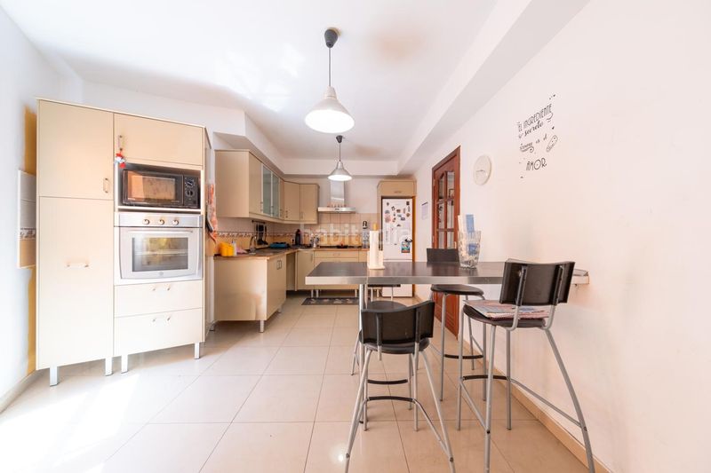 Foto c7a23570-0c45-4c17-b076-5a80755bd632. Casa a del teide 19 a Carrizal Ingenio