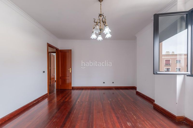 Foto c64d8bde-9c39-4a8b-ac80-f2f64e1c58d1. Pis a Arucas casco Arucas