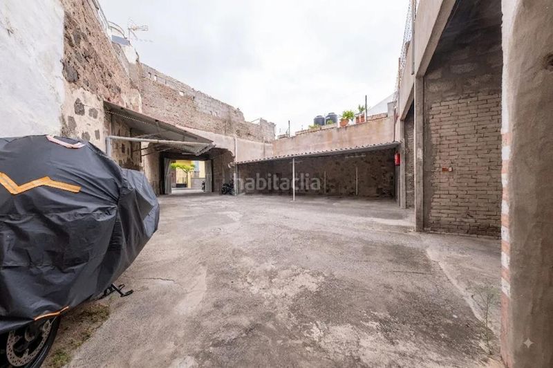 Foto d4458c81-5ca0-4fb5-a956-4494e6979a60. Casa in Arucas casco Arucas