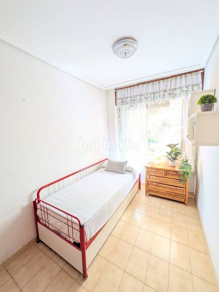 Foto f282926c-c8d1-402a-a544-758e4ed2754d. Apartament a Casco Antiguo - Puerto Benidorm