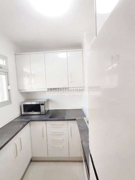 Foto 6cf38e76-2f1e-413f-a300-150bf7cbe63a. Location appartement avec chauffage parking dans Playa Poniente Benidorm