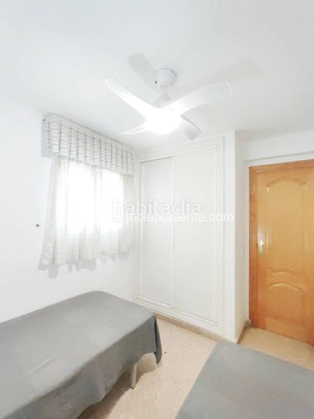 Foto dee8ac90-9cad-4e45-946d-9abf29ede96b. Location appartement avec chauffage parking dans Playa Poniente Benidorm