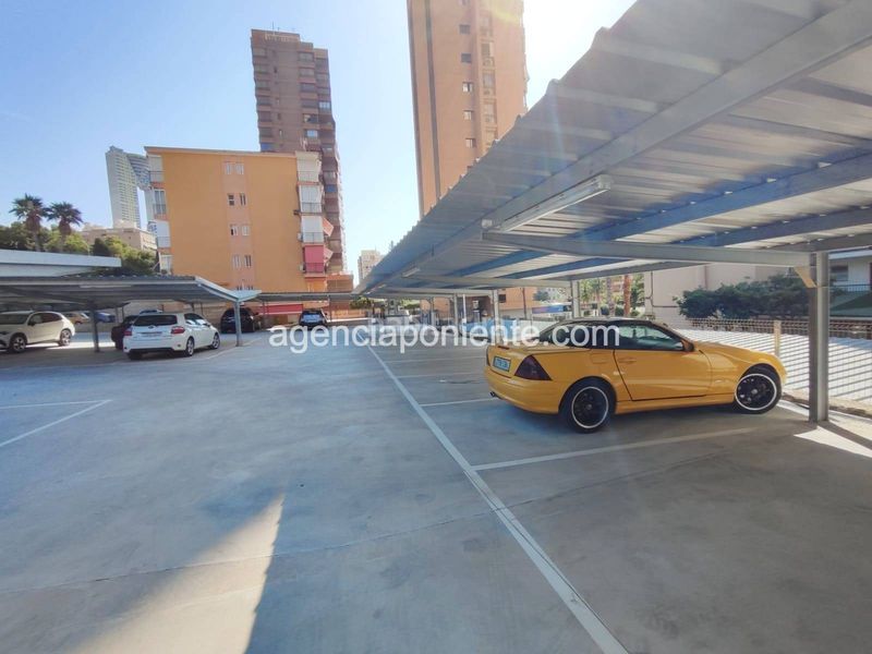Foto ee75d6e0-4c78-4160-b256-f9ebda4258af. Location appartement avec chauffage parking dans Playa Poniente Benidorm