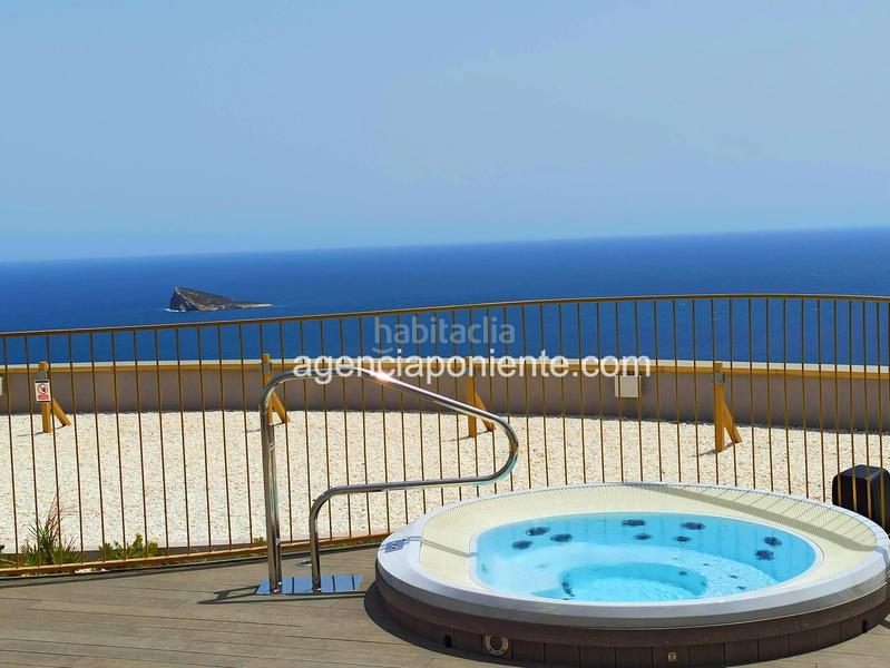 Foto c3113ba3-806b-4834-b6a2-23cf8caa3864. Rent apartment with heating parking pool in Playa Poniente Benidorm