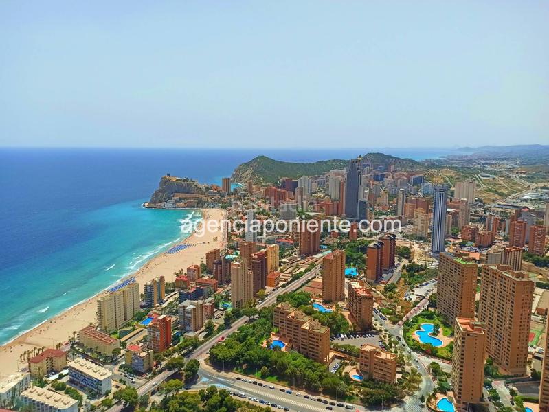Foto 3f2df37d-9cea-45c1-b91c-c224c492b576. Location appartement avec chauffage parking piscine dans Benidorm