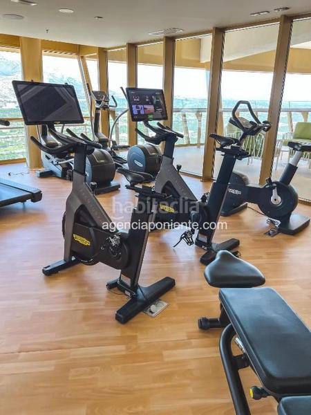 Foto db45ae88-d94b-4b67-843c-2a0bad012df1. Location appartement avec chauffage parking piscine dans Benidorm