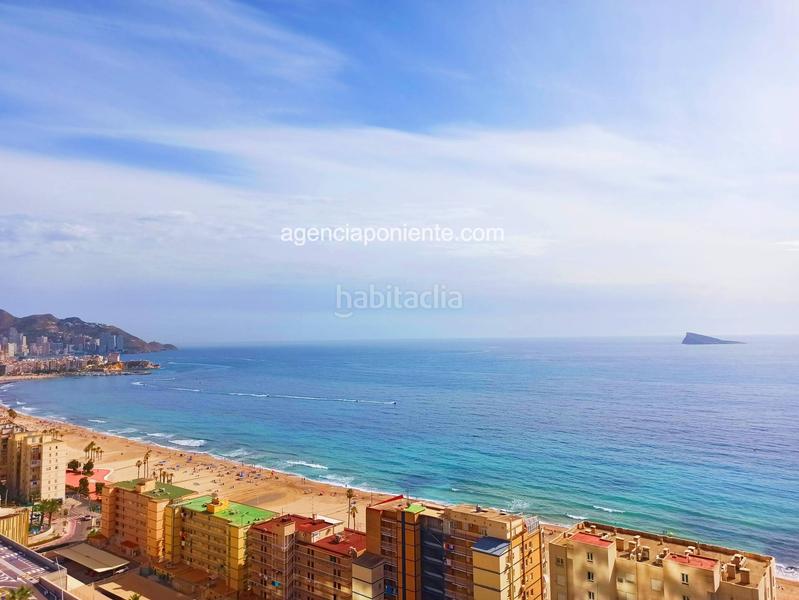Foto ac1d3492-fb1a-401d-8bce-979286612cd6. Location appartement avec parking piscine dans Playa Poniente Benidorm