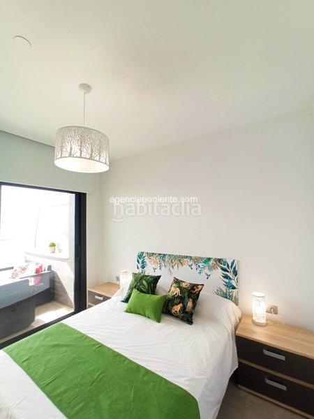 Foto 5a18a07a-6b41-43b6-8517-ccd90af78c2a. Miete etagenwohnung mit parking pool in Playa Poniente Benidorm