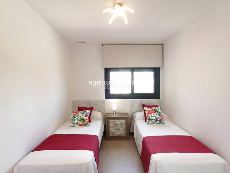 Foto 4ba80020-a7c4-492a-8152-caa1f60623b1. Rent flat with parking pool in Playa Poniente Benidorm