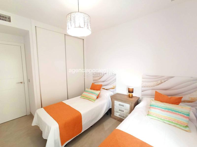 Foto fb47c51e-93f1-43ed-b6d3-e521dacd7e71. Rent flat with parking pool in Playa Poniente Benidorm