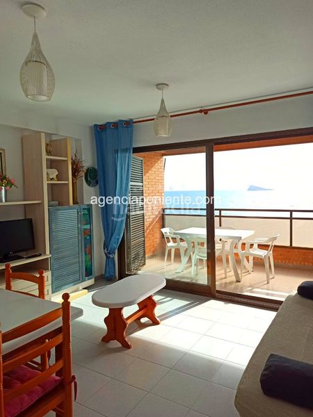 Foto 4076d88c-ed93-4afd-bcb4-77d41b485236. Rent apartment in Playa Poniente Benidorm