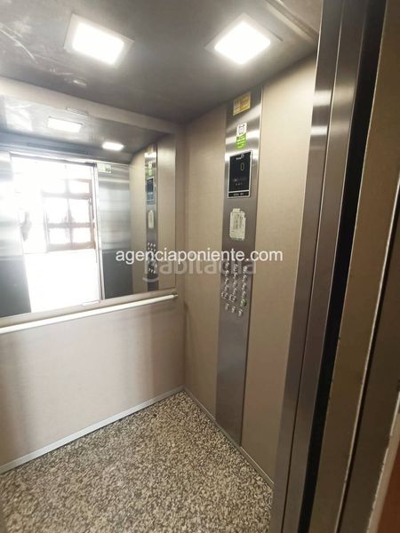 Foto 5845715c-ce66-49e2-8d59-d3427f11f75d. Rent apartment in Playa Poniente Benidorm
