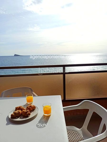 Foto e64a6552-e89a-4d23-b080-06c082d37ad6. Rent apartment in Playa Poniente Benidorm