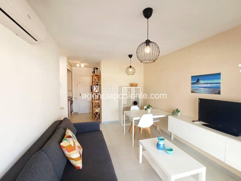 Foto e4a43194-533f-4dbf-94e6-37fc9b40ba2c. Location appartement avec piscine dans Zona Levante - Playa Fossa Calp