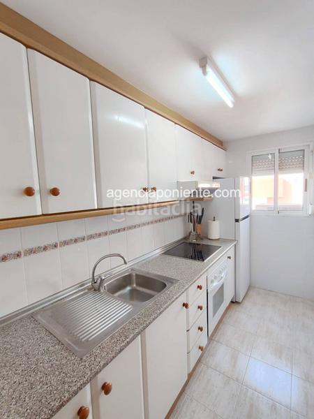 Foto 7822b470-a8b8-4cf1-908a-f905988db9ea. Location appartement avec parking dans Foietes Benidorm