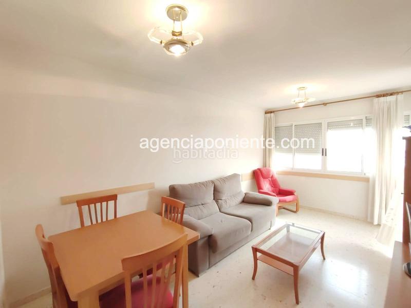 Foto ec9d53bb-21ff-4bd5-9fa5-583c39849eb1. Location appartement avec parking dans Foietes Benidorm