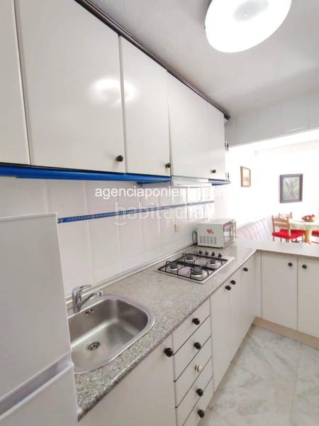 Foto 433c6cc3-e319-4803-9844-c56fb493d0ab. Lloguer apartament amb aparcament piscina a Foietes Benidorm