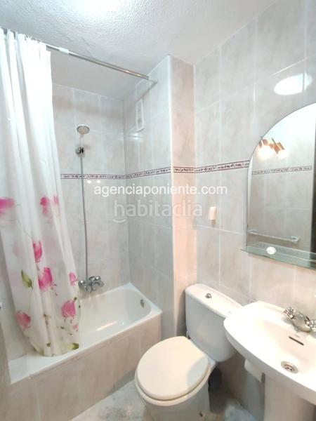 Foto b0a51c33-c776-4643-a212-a04d8d7601de. Lloguer apartament amb aparcament piscina a Foietes Benidorm