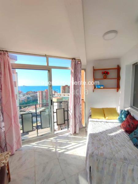 Foto bf73fbd6-deb2-4208-88b2-f83610072351. Lloguer apartament amb aparcament piscina a Foietes Benidorm