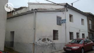 Casa adossada a Sotorribas. Sotos