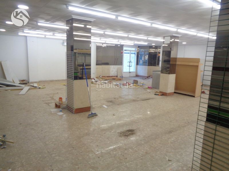 Foto e08a902f-c589-4cd4-a0de-83edca66422a. Lloguer local comercial a Alameda Cuenca