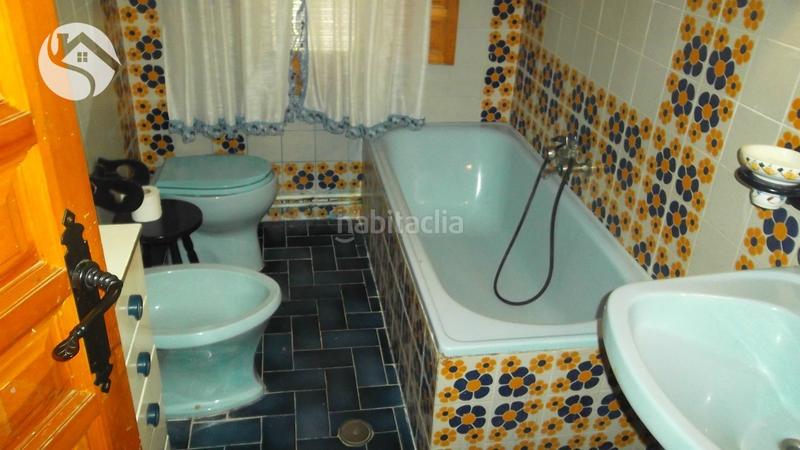Foto a621025b-b57e-48ad-b309-d09f287fe998. Casa adossada amb calefacció aparcament piscina a Fuentenava de Jábaga