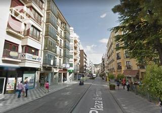 Lloguer Local Comercial a Centro. Se alquila local en carreteria